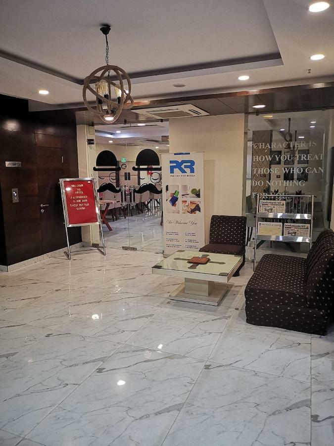 Hotel PK Residency Noida Exterior foto