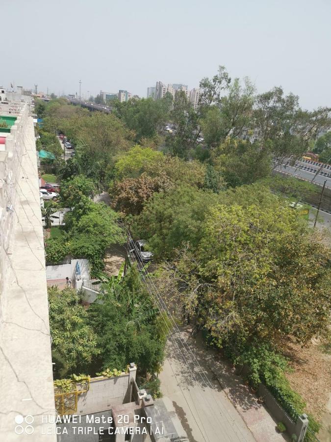 Hotel PK Residency Noida Exterior foto